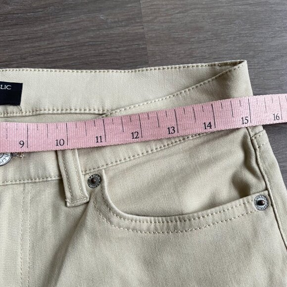NWT Banana Republic Tan Cropped Mid-Rise Skinny Pants - Picture 2 of 13